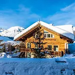 Chalet Snowflake